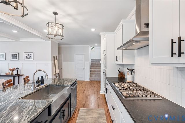 6818 Cove Creek Ct, Chesterfield, VA 23120