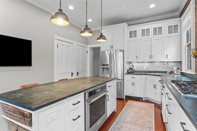 719 College Street, Shadyside, PA 15232