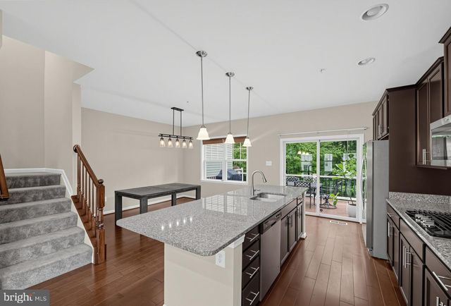 7524 HOLLY RIDGE DR, Glen Burnie, MD 21060
