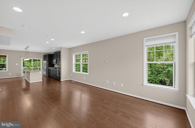 7524 HOLLY RIDGE DR, Glen Burnie, MD 21060