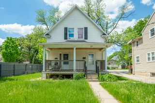 620 38th Street, Des Moines, IA 50312