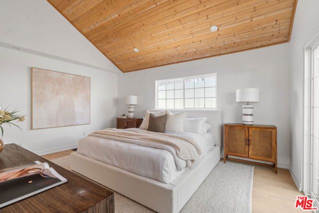 6501 W 83rd Street, Los Angeles, CA 90045