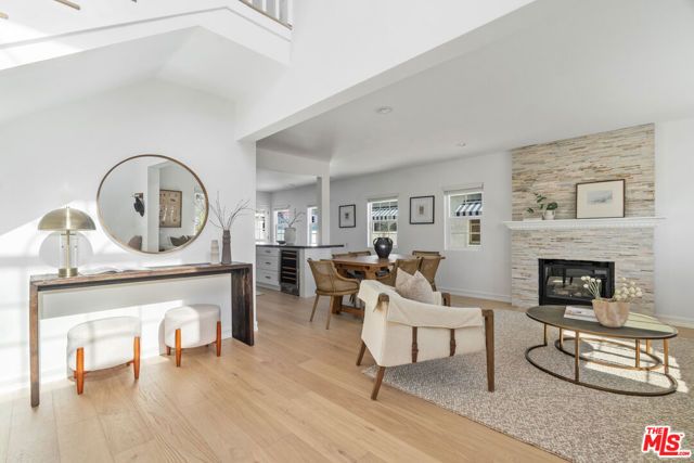 6501 W 83rd Street, Los Angeles, CA 90045