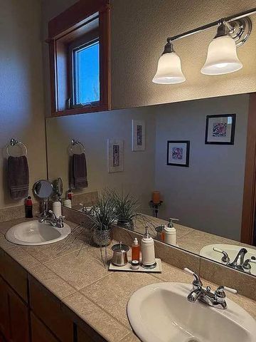 11122 Bunk House Lane, Redmond, OR 97756