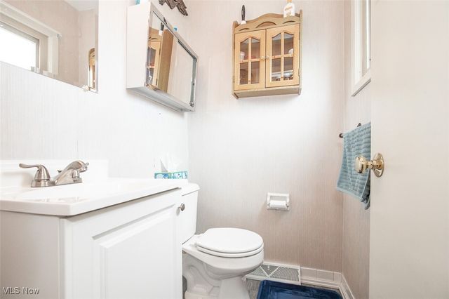 31512 Douglas Drive, Willowick, OH 44095