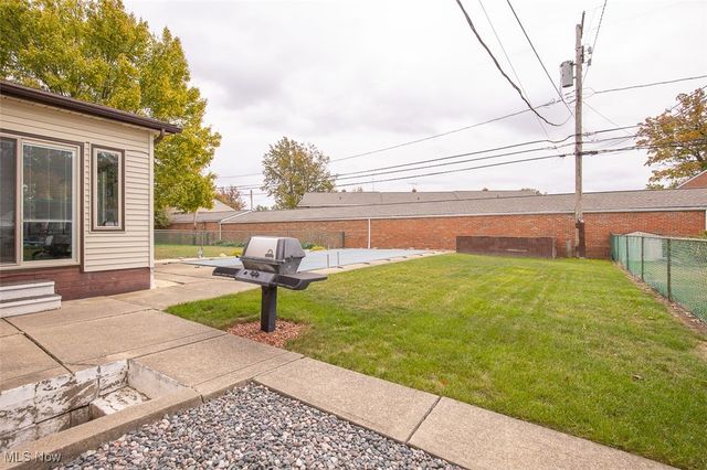 31512 Douglas Drive, Willowick, OH 44095