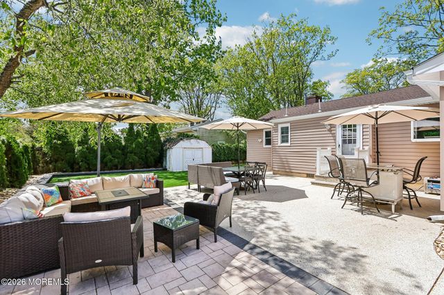 285 Spruce Drive, Brick, NJ 08723