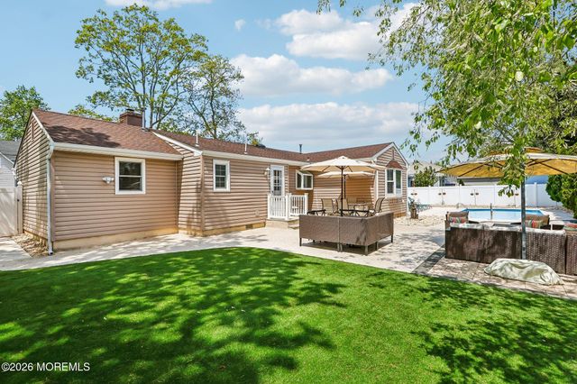 285 Spruce Drive, Brick, NJ 08723