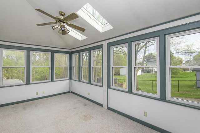412 West AVENUE, Pewaukee, WI 53072