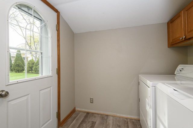 412 West AVENUE, Pewaukee, WI 53072