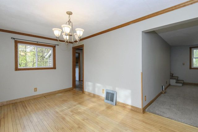 412 West AVENUE, Pewaukee, WI 53072
