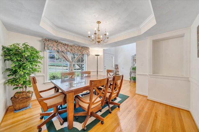 4816 Hickory Hill DR, Roanoke, VA 24018