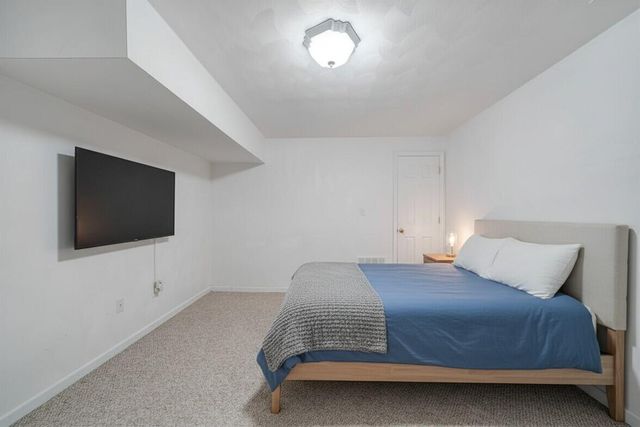 4816 Hickory Hill DR, Roanoke, VA 24018