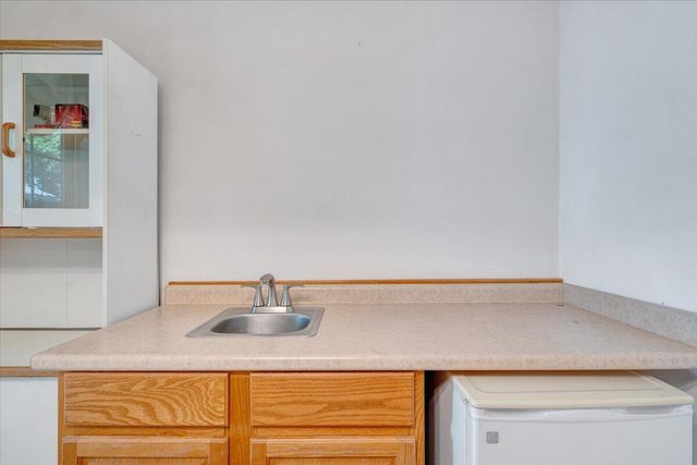 4816 Hickory Hill DR, Roanoke, VA 24018