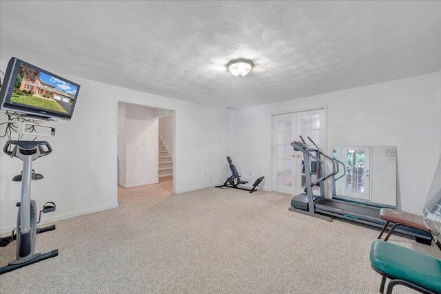 4816 Hickory Hill DR, Roanoke, VA 24018