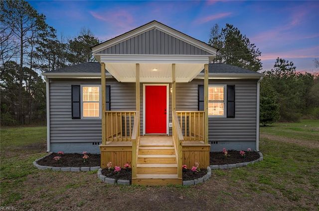 20509 Thomas Woods TRL, Zuni, VA 23898