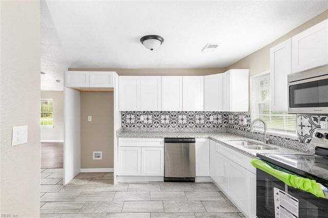 20509 Thomas Woods TRL, Zuni, VA 23898