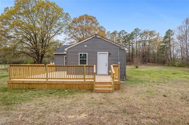 20509 Thomas Woods TRL, Zuni, VA 23898