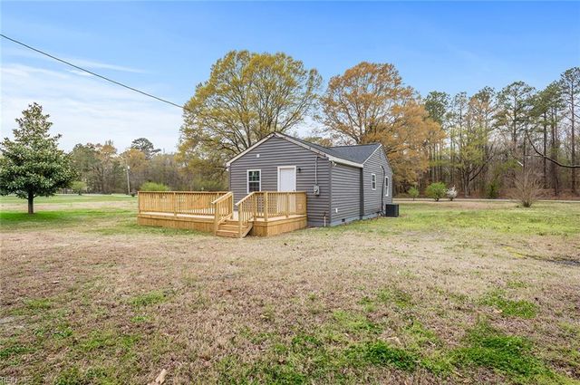 20509 Thomas Woods TRL, Zuni, VA 23898