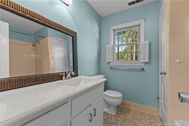 2728 Huntington Road, Fayetteville, NC 28303