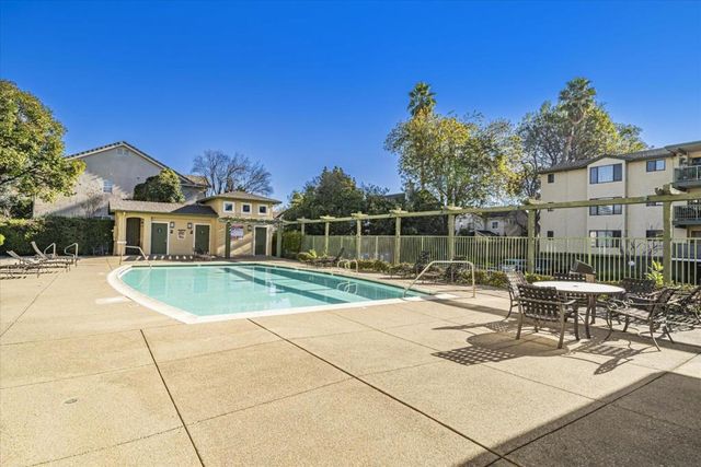 38780 Tyson Lane 205C, Fremont, CA 94536