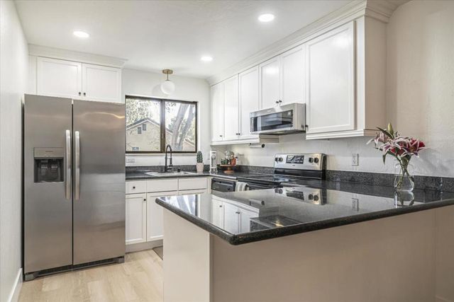 38780 Tyson Lane 205C, Fremont, CA 94536