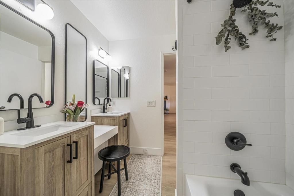 Image 12 of property listing at 38780 Tyson Lane 205C, Fremont, CA 94536