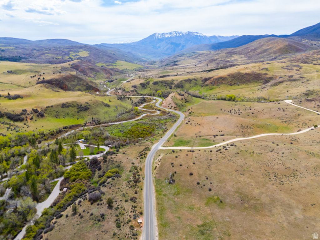 Image 112 of property listing at 9795 E 7777 S, Spanish Fork, UT 84660