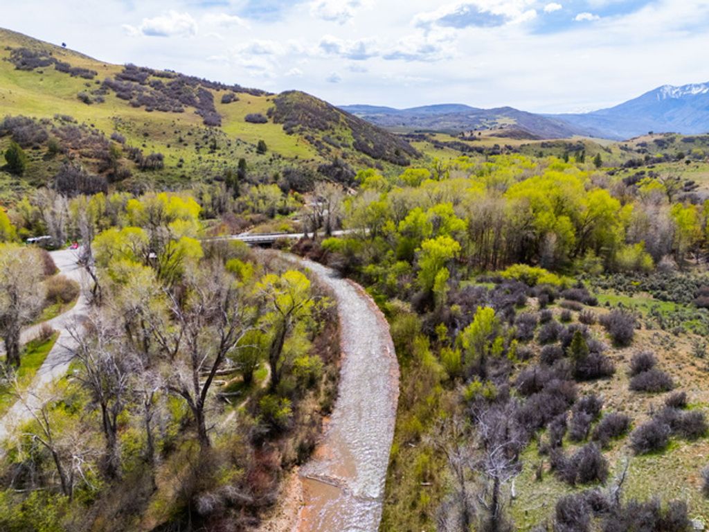 Image 116 of property listing at 9795 E 7777 S, Spanish Fork, UT 84660