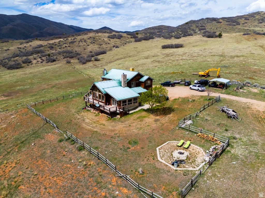 Image 70 of property listing at 9795 E 7777 S, Spanish Fork, UT 84660
