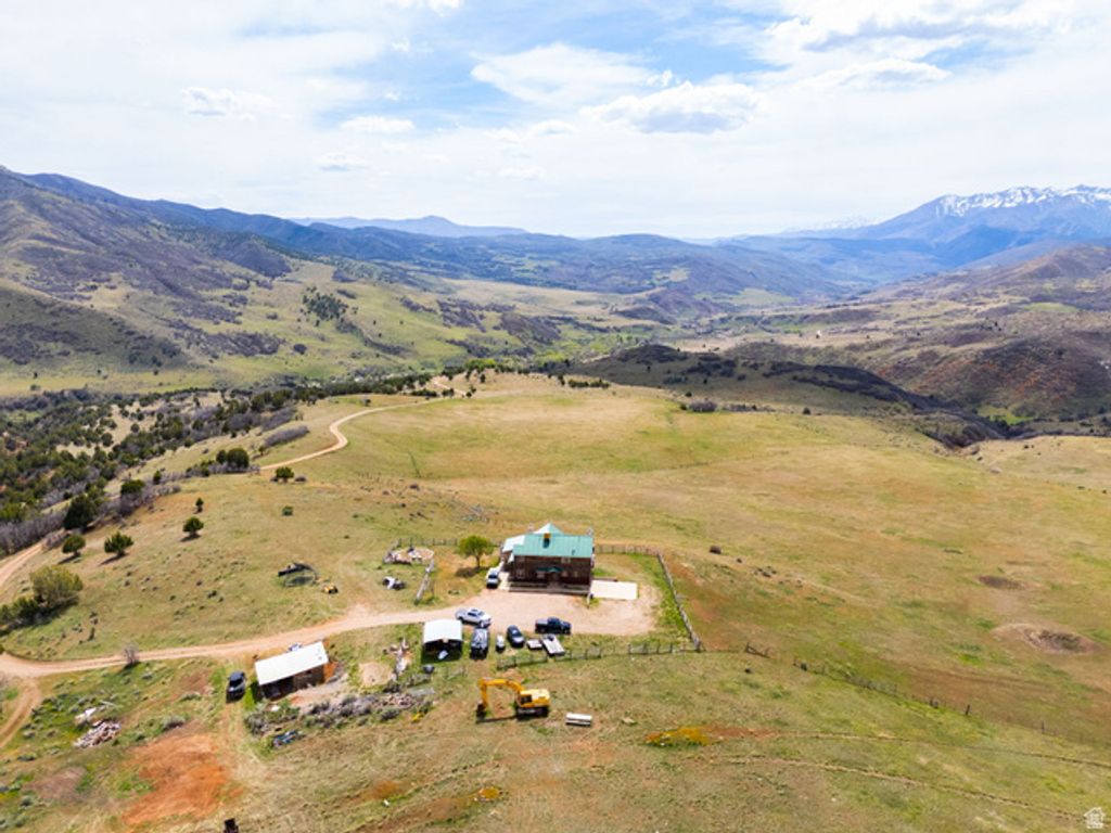 Image 76 of property listing at 9795 E 7777 S, Spanish Fork, UT 84660