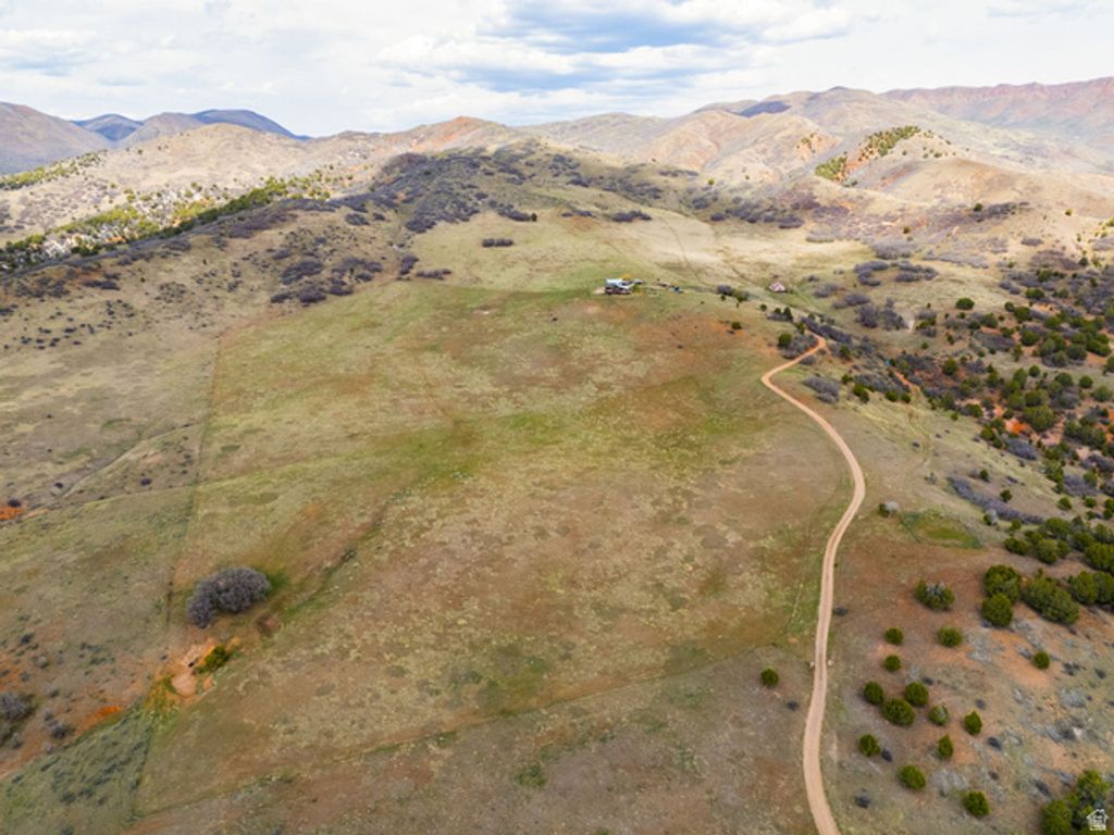 Image 89 of property listing at 9795 E 7777 S, Spanish Fork, UT 84660
