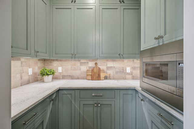 2113 Eastwood Ave, Nashville, TN 37212