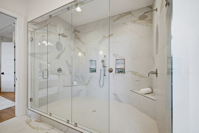 2113 Eastwood Ave, Nashville, TN 37212