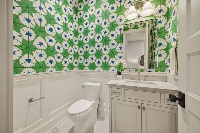 2113 Eastwood Ave, Nashville, TN 37212