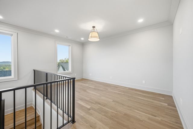 2113 Eastwood Ave, Nashville, TN 37212