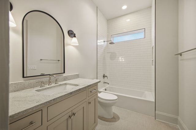 2113 Eastwood Ave, Nashville, TN 37212