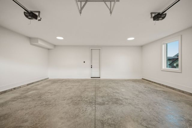 2113 Eastwood Ave, Nashville, TN 37212