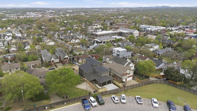 2113 Eastwood Ave, Nashville, TN 37212