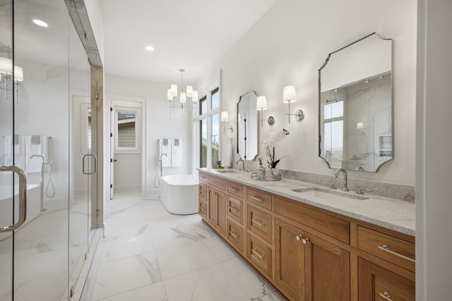 2113 Eastwood Ave, Nashville, TN 37212