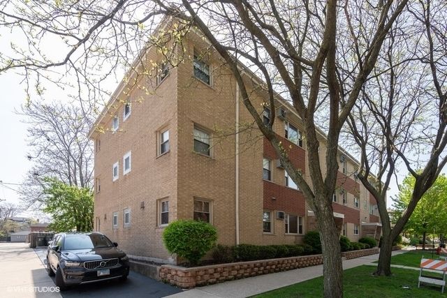 32 Elgin Avenue C4, Forest Park, IL 60130