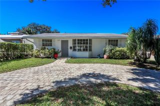 2002 N 39th Ave, Hollywood, FL 33021