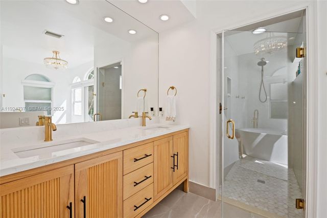 2729 NW 28th St, Boca Raton, FL 33434