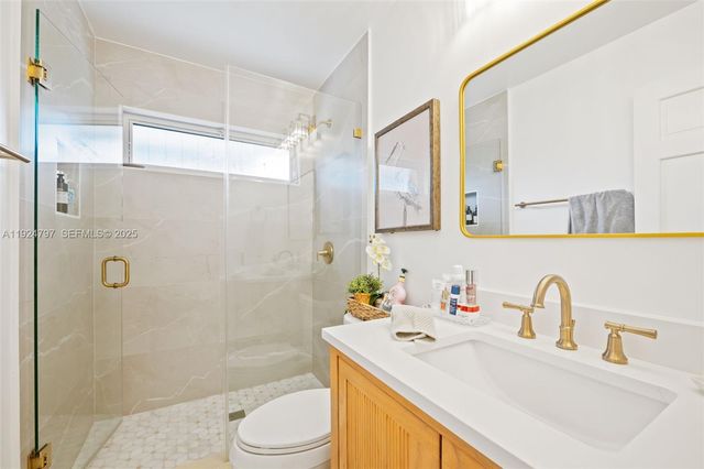 2729 NW 28th St, Boca Raton, FL 33434