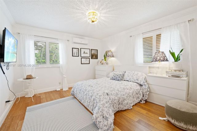 2729 NW 28th St, Boca Raton, FL 33434