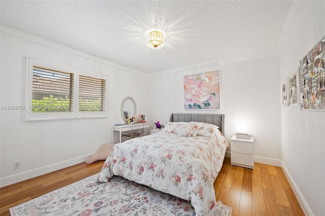 2729 NW 28th St, Boca Raton, FL 33434