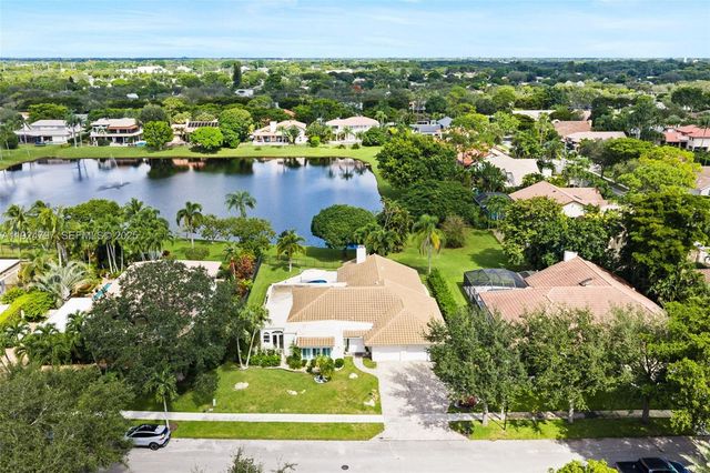 2729 NW 28th St, Boca Raton, FL 33434