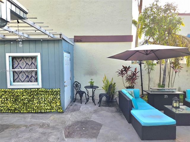 540 NW 99th Place 540, Miami, FL 33172