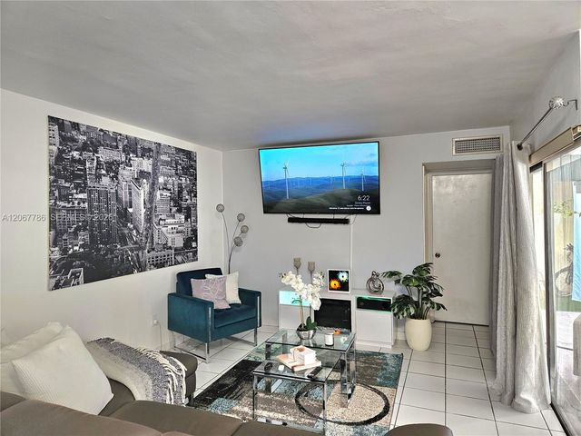 540 NW 99th Place 540, Miami, FL 33172