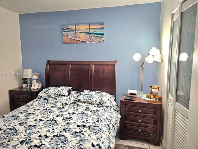 540 NW 99th Place 540, Miami, FL 33172